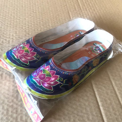 紙?jiān)迕魃蠅炡じ埿瑹埣漓胗闷芳堝X(qián)紙?jiān)m子皮鞋黃紙包郵